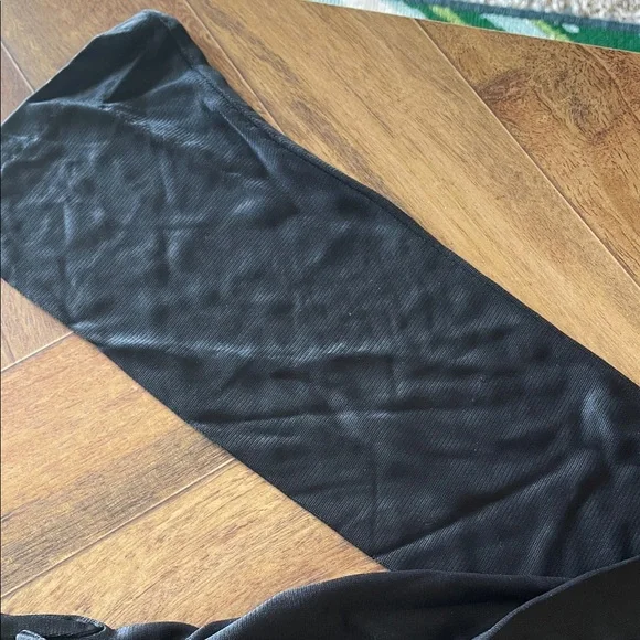 Long Black Satin Opera Gloves - Picture 2 of 4